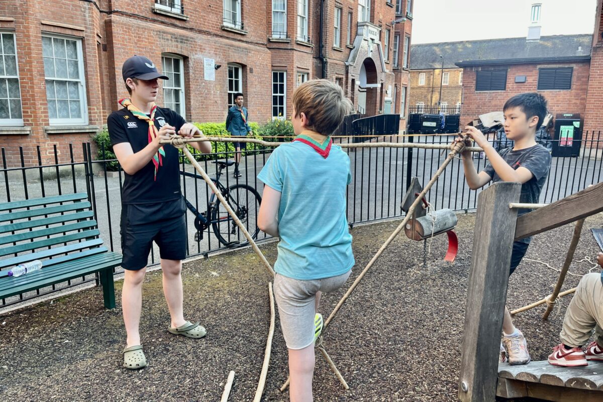 Knots and lashing practice